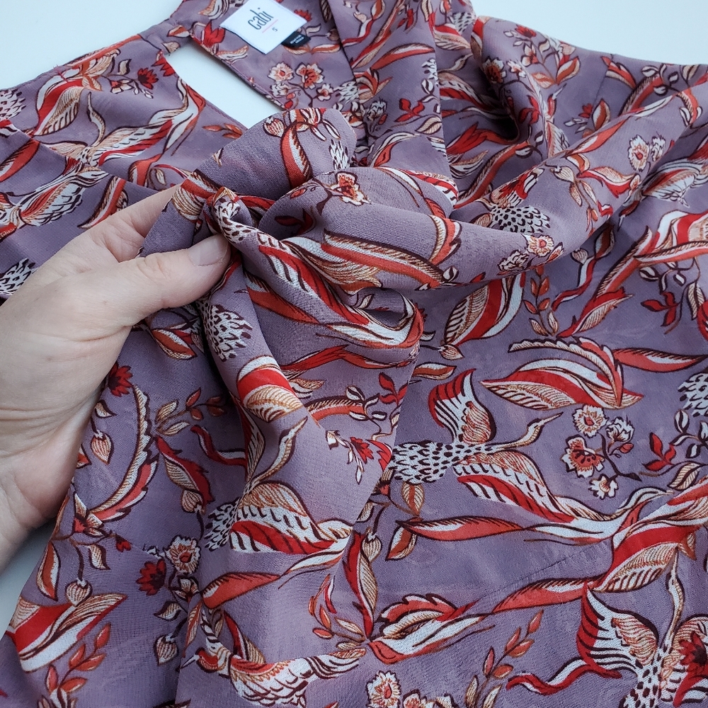 Cabi Small Blouse Good Luck Crane Shirt Mauve Sleeveless Peplum Top Flowy Bows - Picture 10 of 15